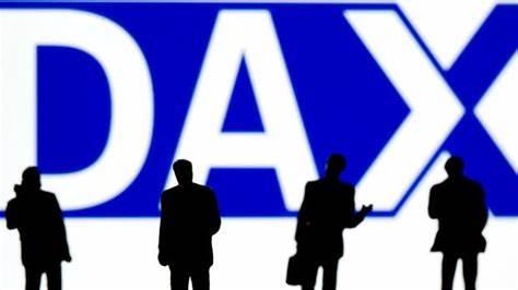 1至7月我国汽车产销实现同比两位数增长