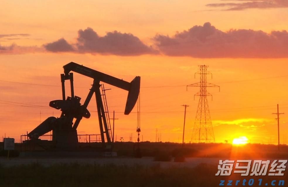 中国汽车流通协会：7月份汽车经销商综合库存系数为1.35 环比下降4.9%