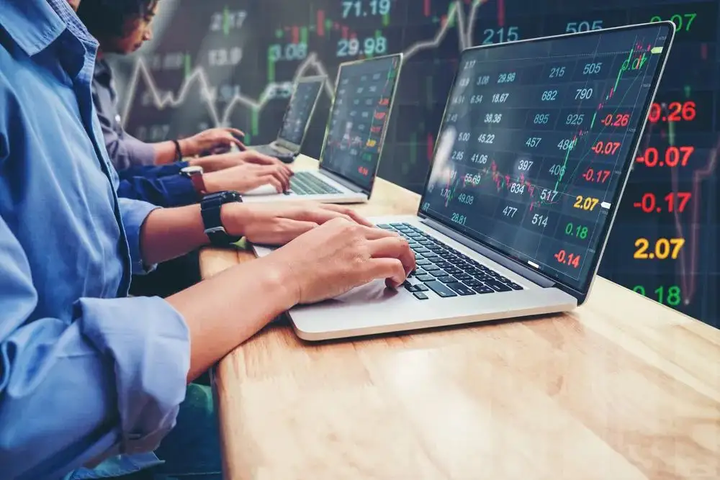 摩根士丹利：宏观不确定性抑制SaaS行业复苏 看好HubSpot(HUBS.US)等四只股票